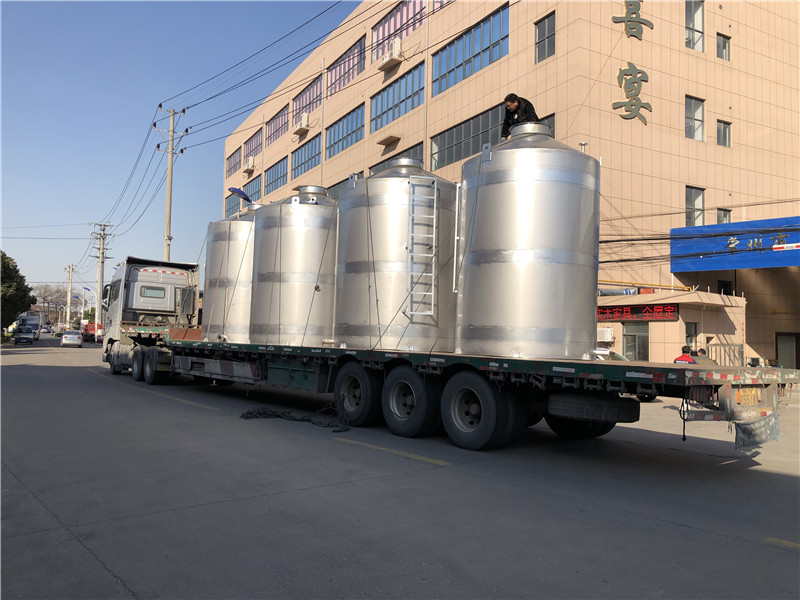 使用不銹鋼風(fēng)管有哪些優(yōu)勢？